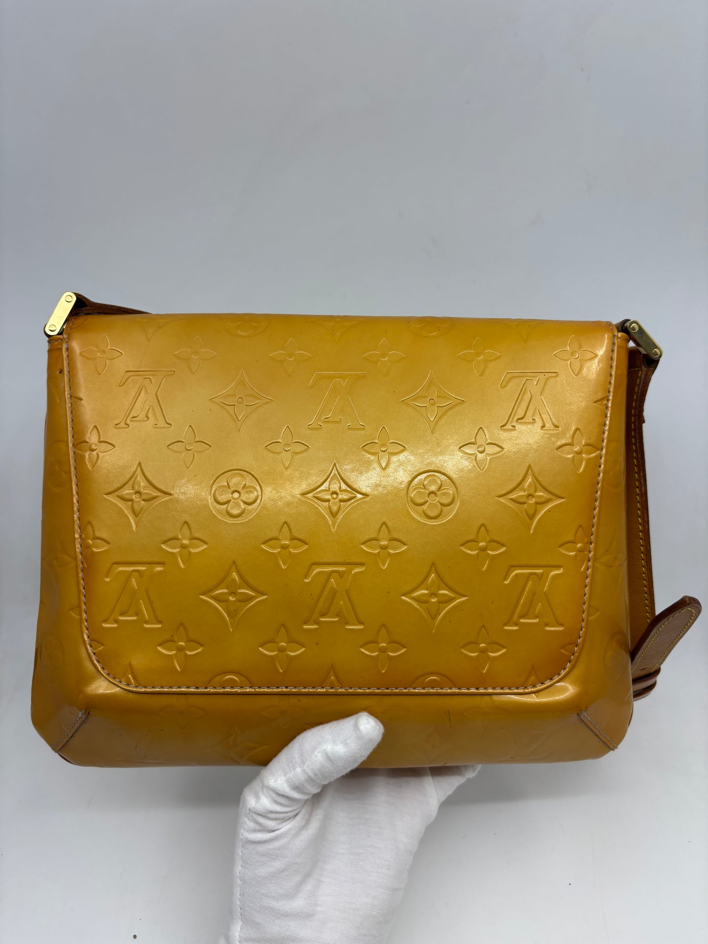 Louis Vuitton Monogram Vernis shoulder bag