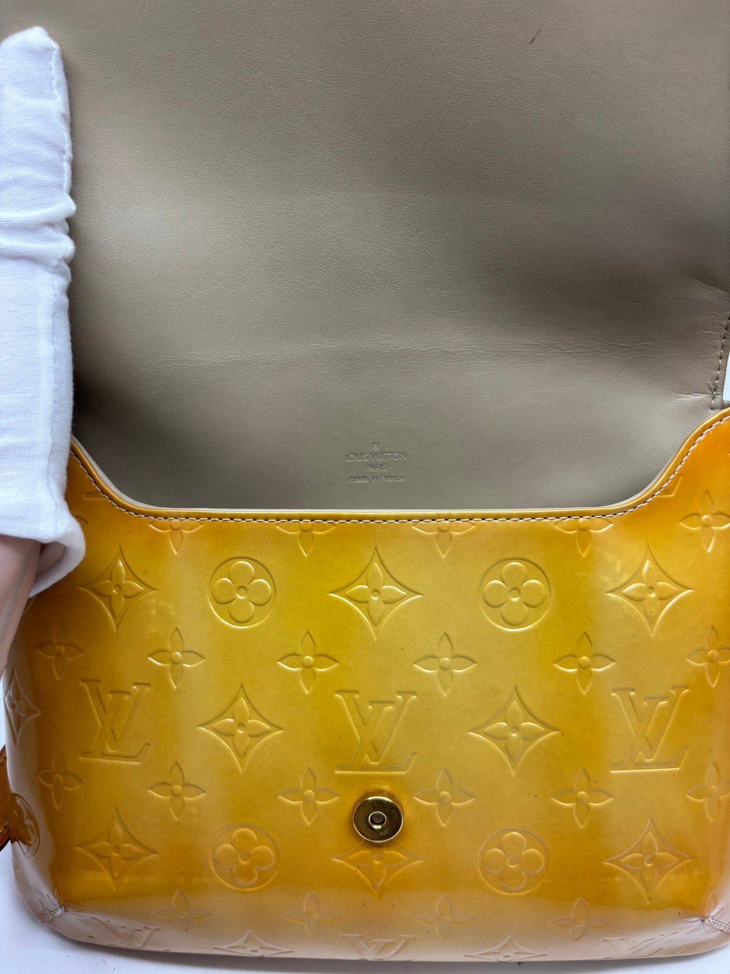 Louis Vuitton Monogram Vernis shoulder bag