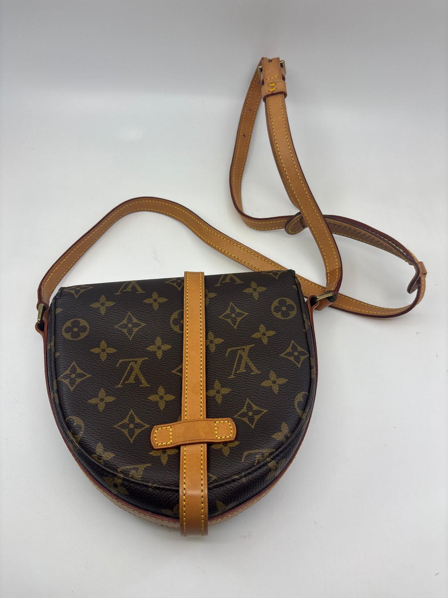 Louis Vuitton Monogram Saumur 30 Crossbody