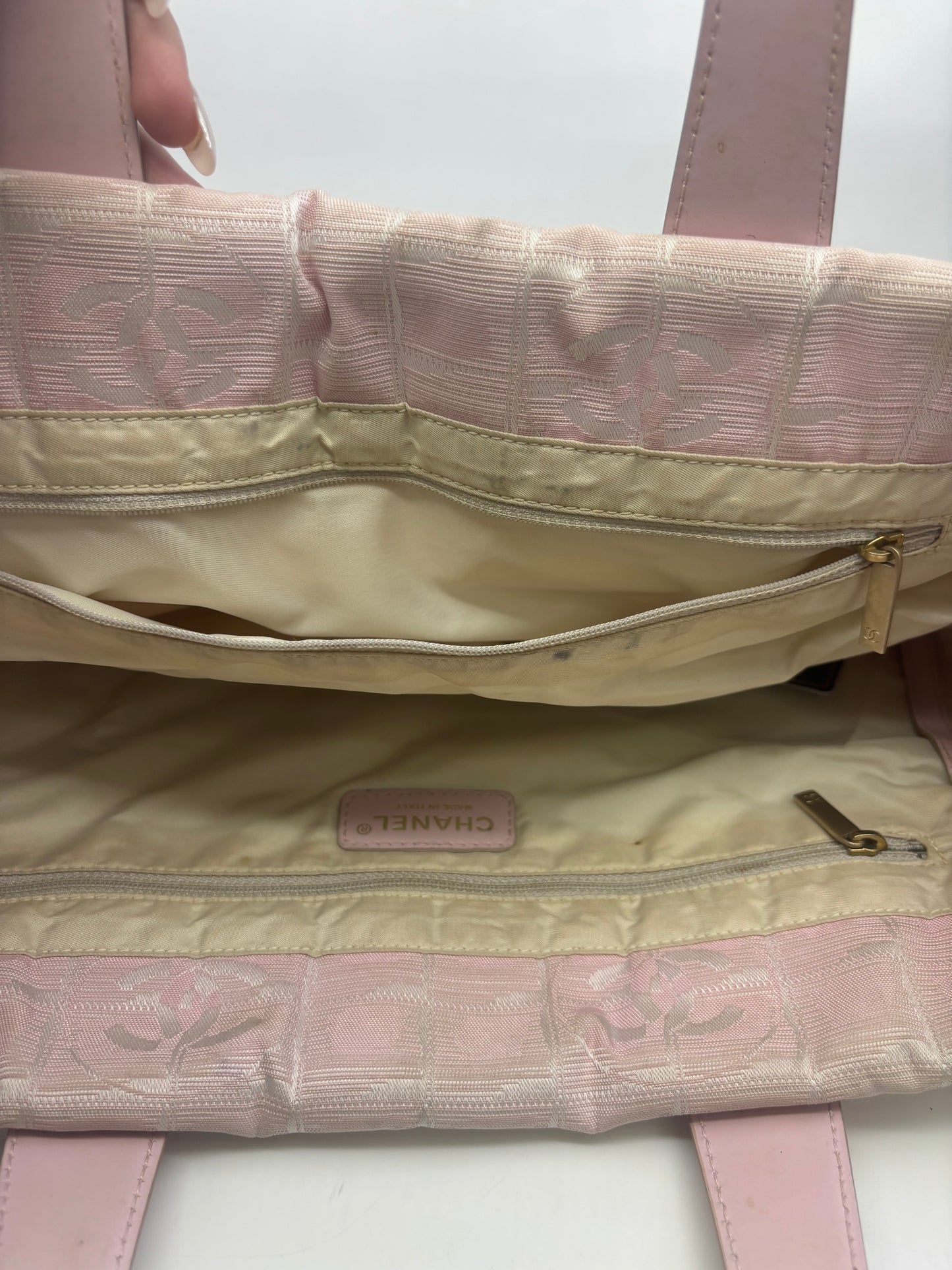 Chanel New Travel Line Jacquard Canvas Tote – Pink Jacquard
