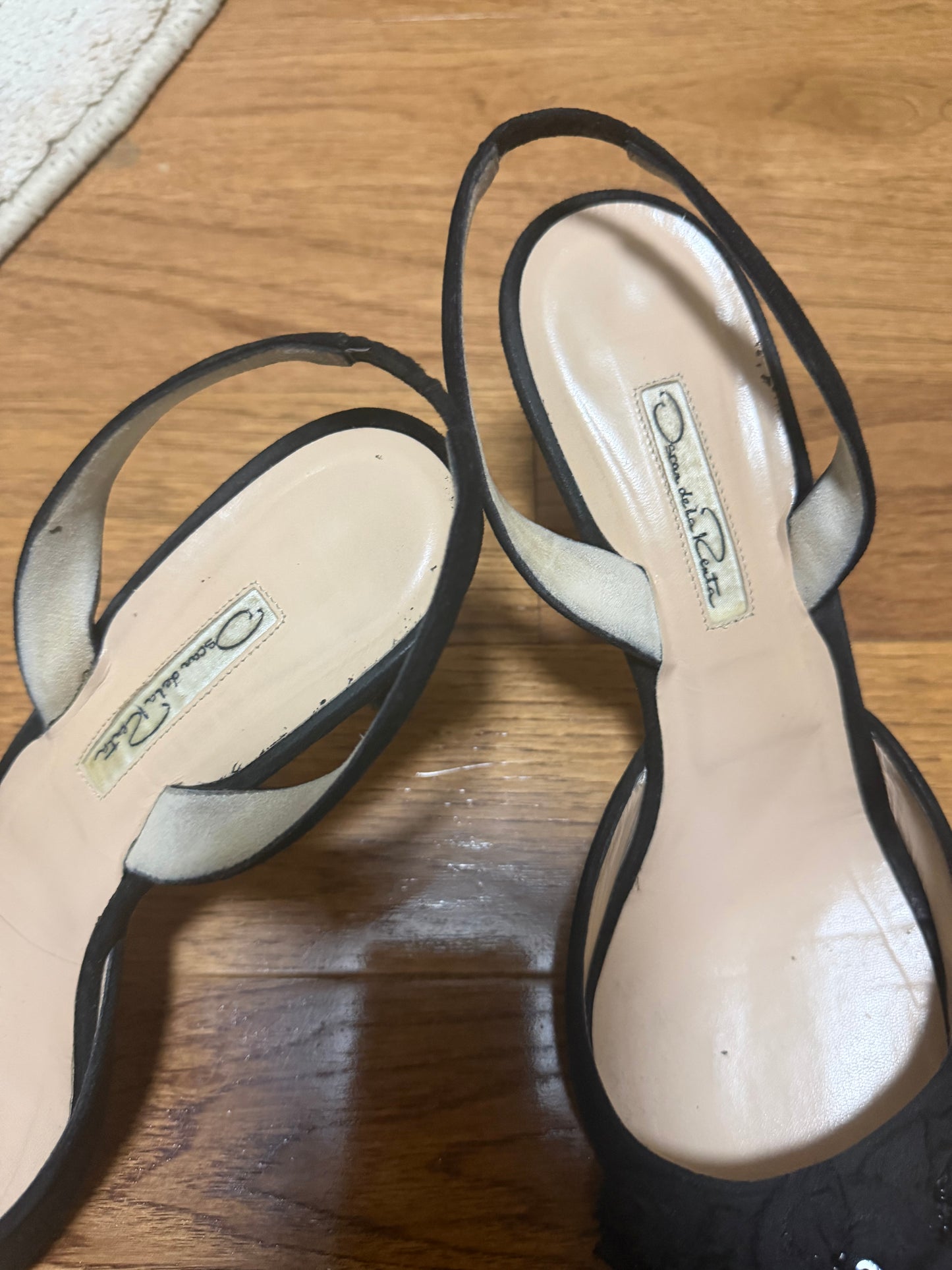 Oscar de la Renta Embellished Slingback Kitten Heels