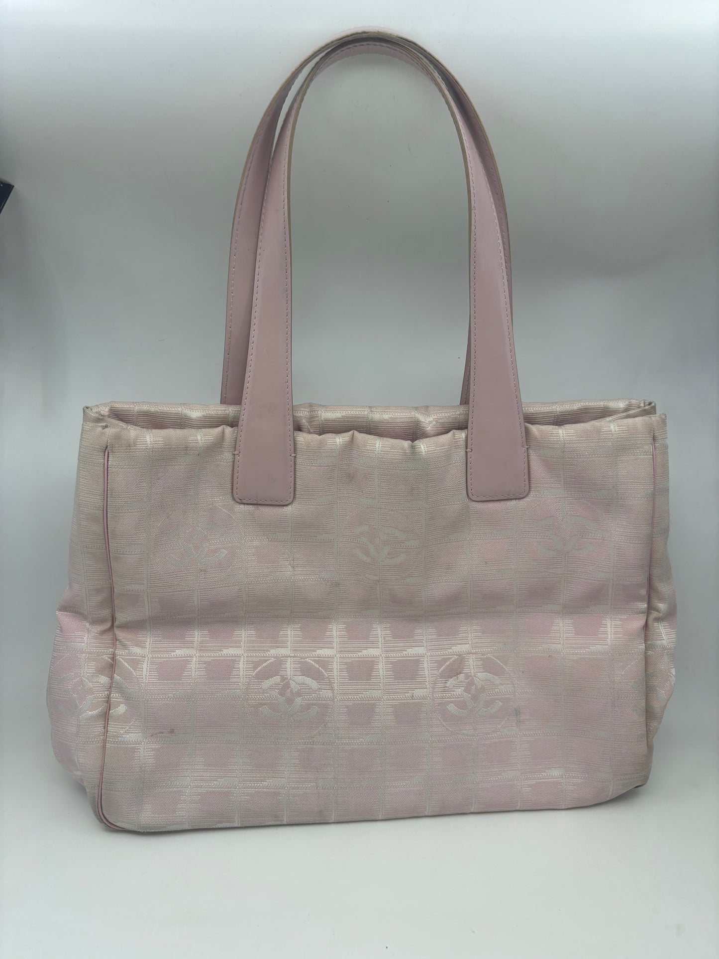 Chanel New Travel Line Jacquard Canvas Tote – Pink Jacquard